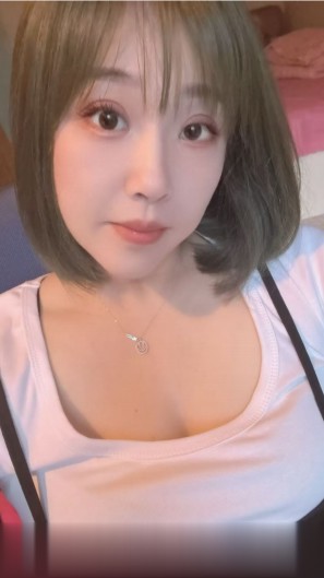 沈阳铁西小妖精.