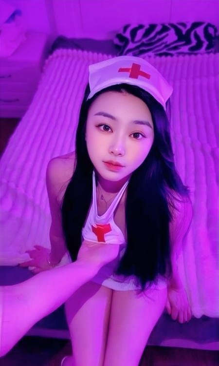 杭州市东站风骚大奶妹