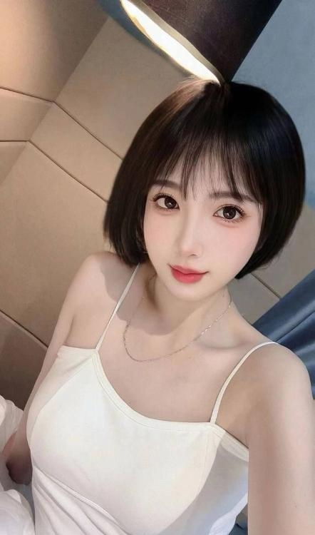 成都市驷马桥御姐思萌