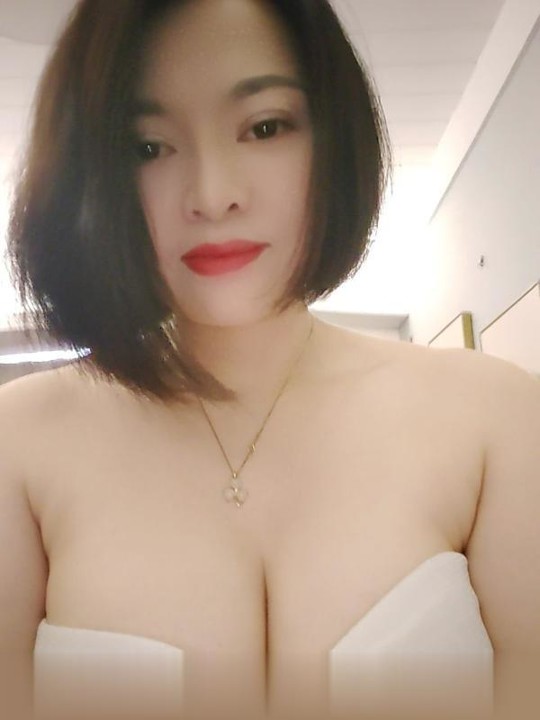 杭州身材丰满骚少妇