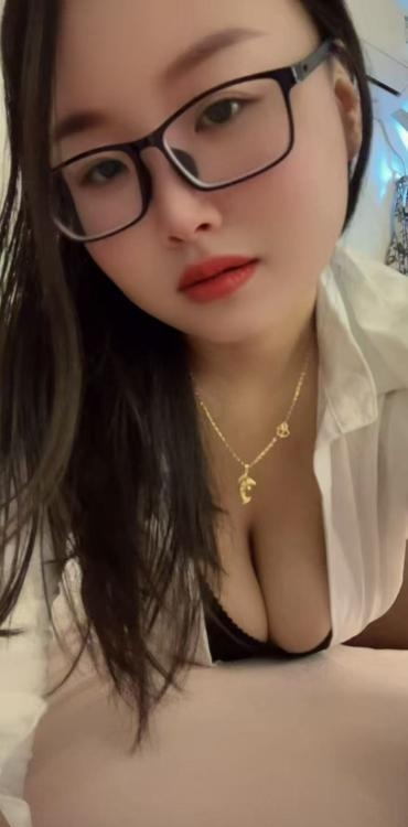 南京市三山街眼镜少妇