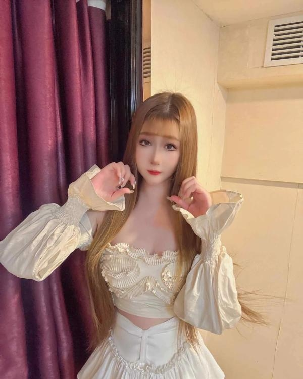 河东区童颜巨乳小姐姐