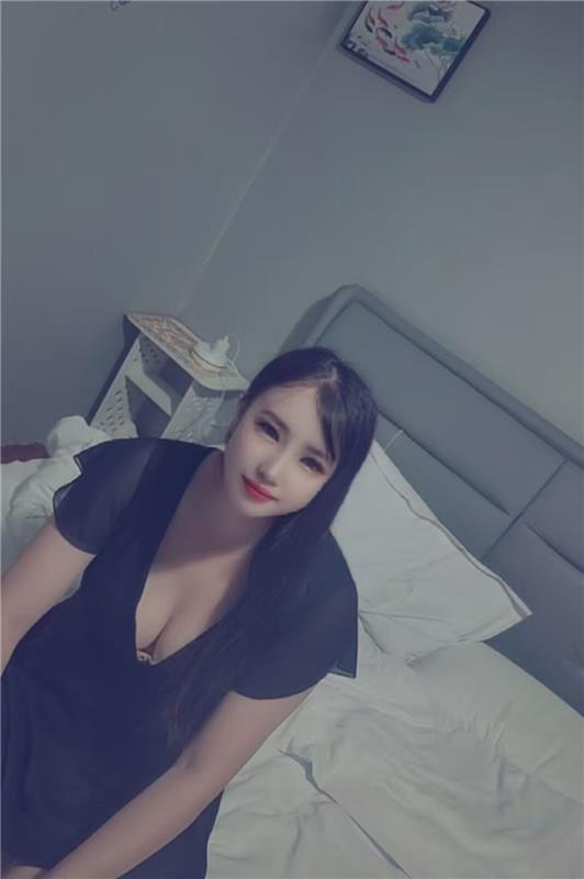 南京江宁泄火小嫂子个人自做的小嫂子,身材微胖肉肉的