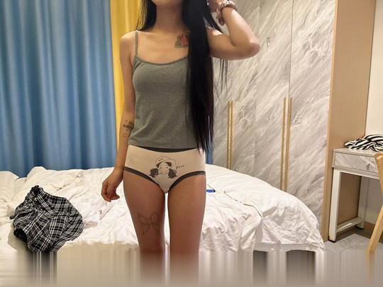 浦东约炮北方小嫩妹