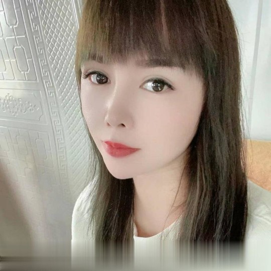 江苏-南京上门小姐张府园少妇.