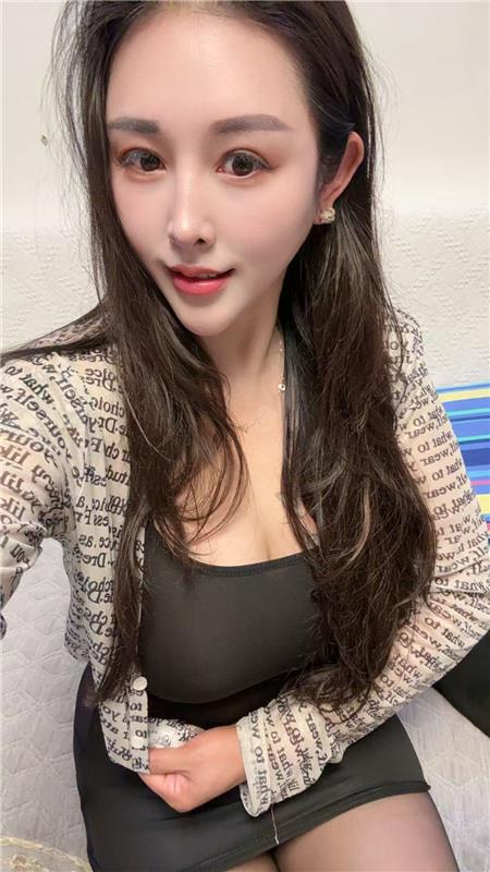 云南昆明风骚大奶御姐服务好