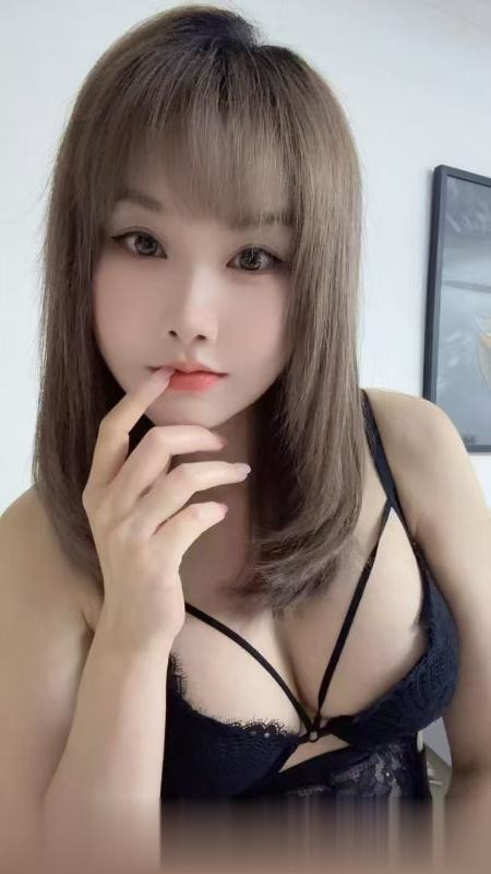 合肥蜀山大宝..这saobi真会玩呀,两个大奶子