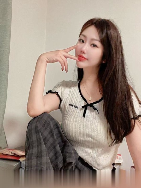 北京反差强烈的熟女御姐