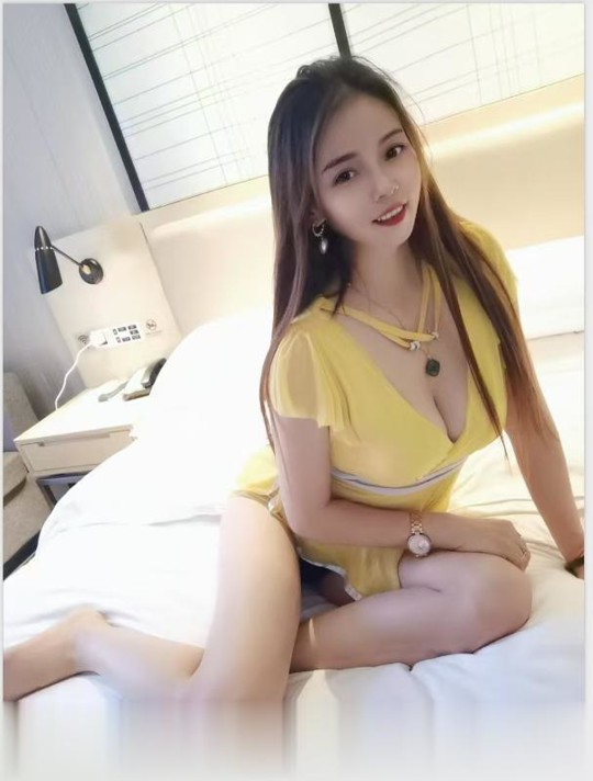 广州约炮翘臀瑜伽老师